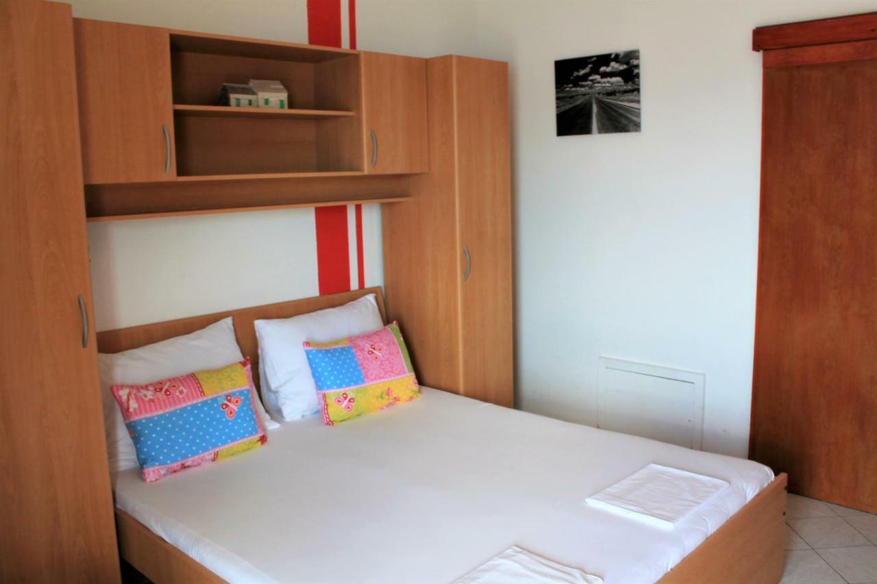 Apartments Tanja Zivogosce Exterior photo